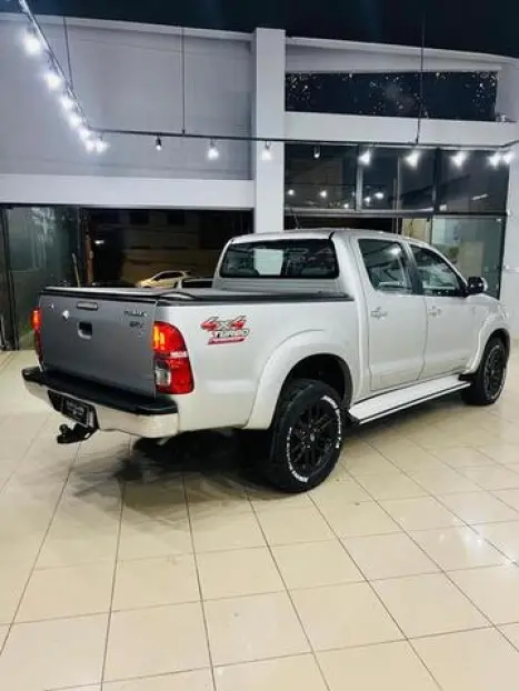 TOYOTA Hilux Caminhonete 3.0 16V 4P SRV TURBO DIESEL CABINE DUPLA, Foto 8