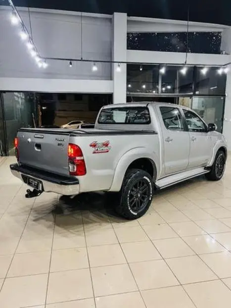 TOYOTA Hilux Caminhonete 3.0 16V 4P SRV TURBO DIESEL CABINE DUPLA, Foto 7