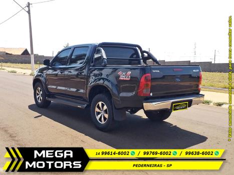 TOYOTA Hilux Caminhonete 2.7 16V 4P SR FLEX CABINE DUPLA, Foto 5