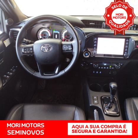 TOYOTA Hilux Caminhonete 2.8 16V SRX 4X4 TURBO DIESEL CABINE DUPLA AUTOMTICO, Foto 8