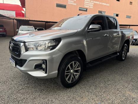 TOYOTA Hilux Caminhonete 2.8 16V SRV 4X4 DIESEL CABINE DUPLA AUTOMTICO, Foto 9