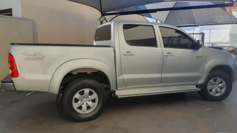 TOYOTA Hilux Caminhonete 2.8 16V SRV 4X4 DIESEL CABINE DUPLA AUTOMTICO, Foto 10