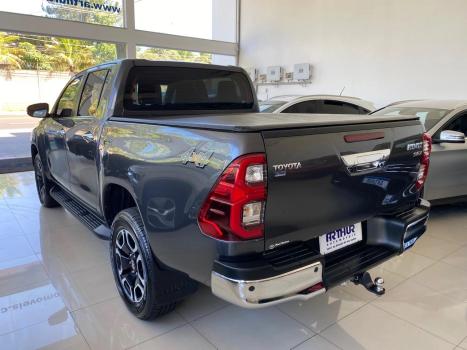 TOYOTA Hilux Caminhonete 2.8 16V 4P SRX DIESEL CABINE DUPLA, Foto 6