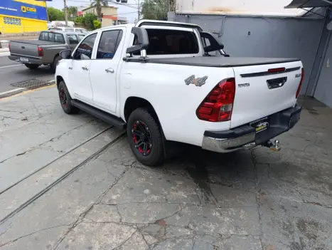 TOYOTA Hilux Caminhonete 2.8 16V 4P POWER PACK TURBO DIESEL 4X4 CABINE DUPLA, Foto 7