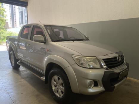 TOYOTA Hilux Caminhonete 2.7 16V 4P SR CABINE DUPLA AUTOMTICO, Foto 3