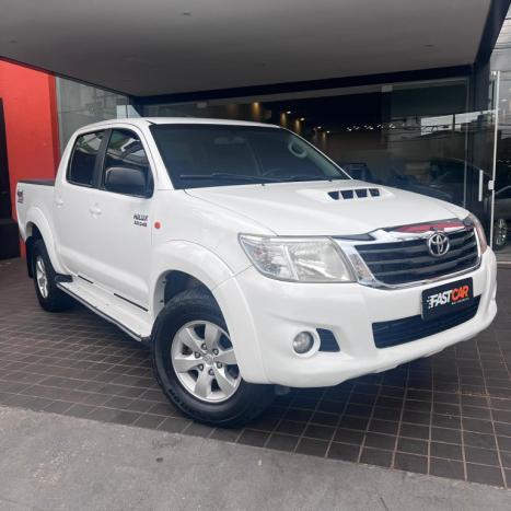 TOYOTA Hilux Caminhonete 3.0 4P SR 4X4 TURBO DIESEL CABINE DUPLA AUTOMTICO, Foto 1