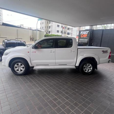 TOYOTA Hilux Caminhonete 3.0 4P SR 4X4 TURBO DIESEL CABINE DUPLA AUTOMTICO, Foto 4