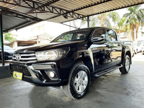 TOYOTA Hilux Caminhonete 2.8 16V SRV 4X4 DIESEL CABINE DUPLA AUTOMTICO, Foto 3