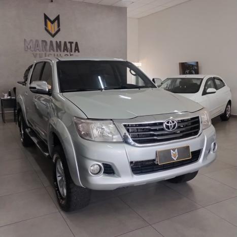 TOYOTA Hilux Caminhonete 2.7 16V 4P SRV FLEX 4X4  CABINE DUPLA AUTOMTICO, Foto 1