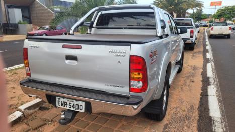 TOYOTA Hilux Caminhonete 3.0 16V 4P SRV TURBO DIESEL CABINE DUPLA, Foto 2