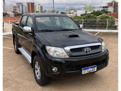 TOYOTA Hilux Caminhonete 3.0 4P 4X4 SRV TURBO DIESEL CABINE DUPLA AUTOMTICO, Foto 2