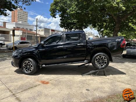 TOYOTA Hilux Caminhonete 2.8 16V SRX 4X4 TURBO DIESEL CABINE DUPLA AUTOMTICO, Foto 5