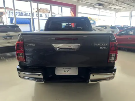 TOYOTA Hilux Caminhonete 2.8 16V SRV 4X4 DIESEL CABINE DUPLA AUTOMTICO, Foto 4