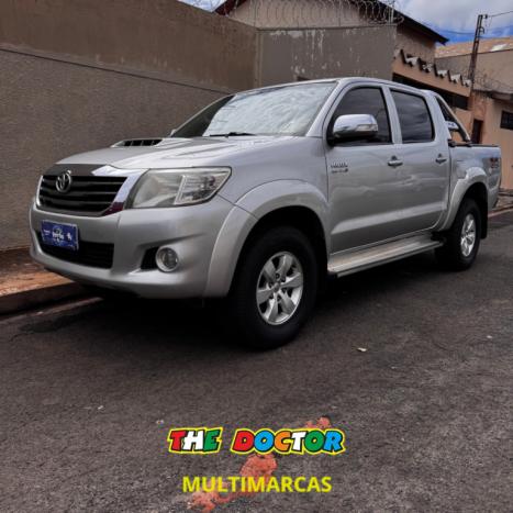 TOYOTA Hilux Caminhonete 3.0 4P 4X4 SRV TURBO DIESEL CABINE DUPLA LIMITED EDITION AUTOMTICO, Foto 1