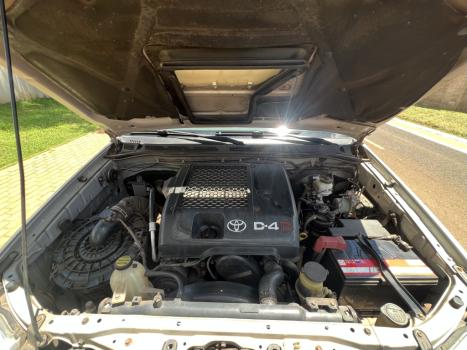 TOYOTA Hilux Caminhonete 3.0 4P 4X4 SRV TURBO DIESEL TOP CABINE DUPLA AUTOMTICO, Foto 14