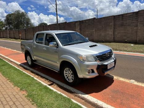 TOYOTA Hilux Caminhonete 3.0 4P 4X4 SRV TURBO DIESEL TOP CABINE DUPLA AUTOMTICO, Foto 6