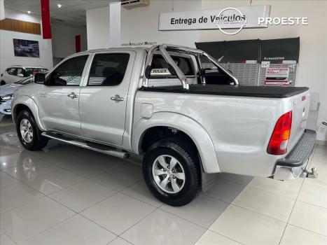 TOYOTA Hilux Caminhonete 2.7 16V 4P SR CABINE DUPLA, Foto 4