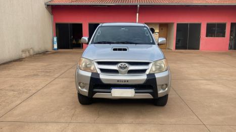 TOYOTA Hilux Caminhonete 3.0 4P 4X4 SRV TURBO DIESEL CABINE DUPLA, Foto 2