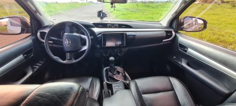 TOYOTA Hilux Caminhonete 2.7 16V 4P SR FLEX CABINE DUPLA, Foto 2