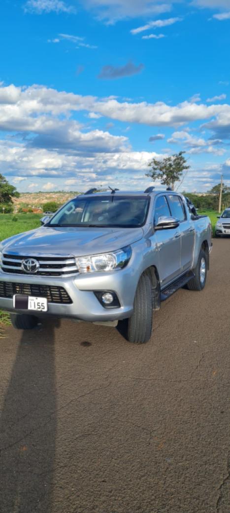 TOYOTA Hilux Caminhonete 2.7 16V 4P SR FLEX CABINE DUPLA, Foto 5