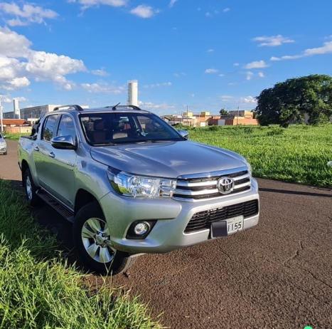 TOYOTA Hilux Caminhonete 2.7 16V 4P SR FLEX CABINE DUPLA, Foto 8