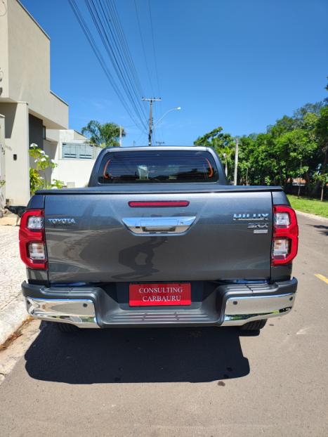 TOYOTA Hilux Caminhonete 2.8 16V SRX PLUS 4X4 TURBO DIESEL CABINE DUPLA AUTOMTICO, Foto 5