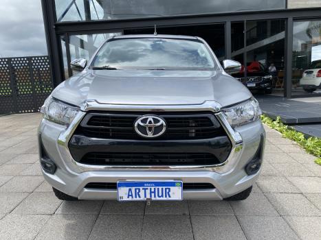 TOYOTA Hilux Caminhonete 2.7 16V 4P SRV FLEX CABINE DUPLA AUTOMTICO, Foto 2