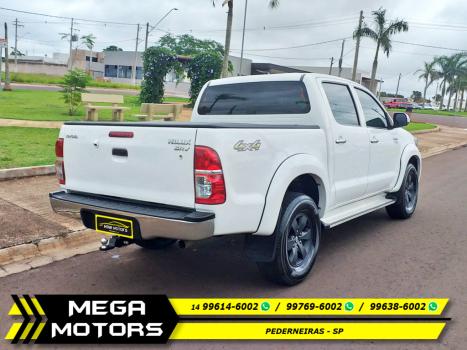 TOYOTA Hilux Caminhonete 2.7 16V 4P SRV FLEX 4X4  CABINE DUPLA AUTOMTICO, Foto 7