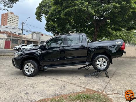 TOYOTA Hilux Caminhonete 2.8 16V SRV 4X4 DIESEL CABINE DUPLA AUTOMTICO, Foto 5