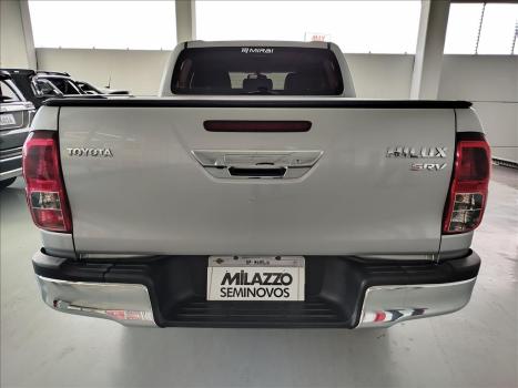 TOYOTA Hilux Caminhonete 2.7 16V 4P SRV FLEX CABINE DUPLA AUTOMTICO, Foto 5