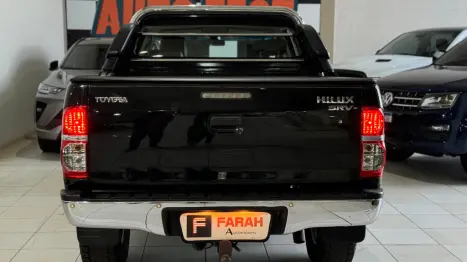 TOYOTA Hilux Caminhonete 3.0 16V 4P 4X4 SRV TURBO DIESEL CABINE DUPLA AUTOMTICO, Foto 8
