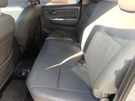 TOYOTA Hilux Caminhonete 3.0 16V 4P SRV TURBO DIESEL CABINE DUPLA, Foto 4