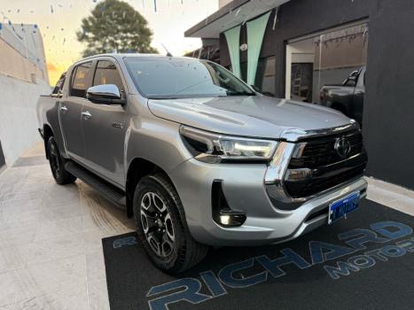 TOYOTA Hilux Caminhonete 2.8 16V SRX 4X4 TURBO DIESEL CABINE DUPLA AUTOMTICO, Foto 1