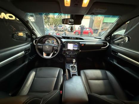 TOYOTA Hilux Caminhonete 2.8 16V SRX 4X4 TURBO DIESEL CABINE DUPLA AUTOMTICO, Foto 6