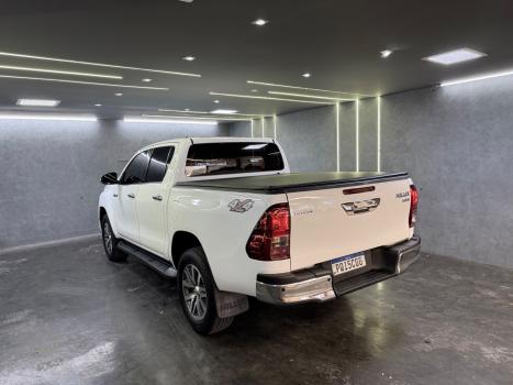 TOYOTA Hilux Caminhonete 2.8 16V SRX 4X4 TURBO DIESEL CABINE DUPLA AUTOMTICO, Foto 5