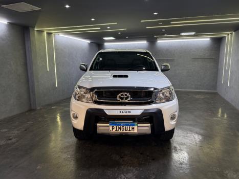 TOYOTA Hilux Caminhonete 3.0 4P 4X4 SRV TURBO DIESEL CABINE DUPLA AUTOMTICO, Foto 2