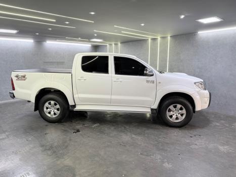 TOYOTA Hilux Caminhonete 3.0 4P 4X4 SRV TURBO DIESEL CABINE DUPLA AUTOMTICO, Foto 5