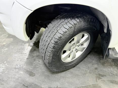 TOYOTA Hilux Caminhonete 3.0 4P 4X4 SRV TURBO DIESEL CABINE DUPLA AUTOMTICO, Foto 6