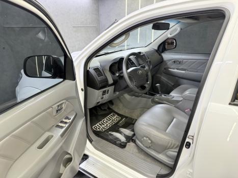TOYOTA Hilux Caminhonete 3.0 4P 4X4 SRV TURBO DIESEL CABINE DUPLA AUTOMTICO, Foto 8