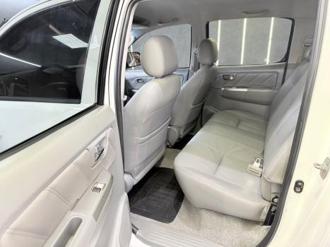 TOYOTA Hilux Caminhonete 3.0 4P 4X4 SRV TURBO DIESEL CABINE DUPLA AUTOMTICO, Foto 10