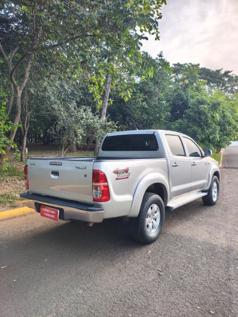 TOYOTA Hilux Caminhonete 3.0 16V 4P 4X4 SRV TURBO DIESEL, Foto 2