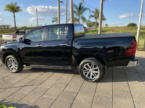 TOYOTA Hilux Caminhonete 2.7 16V 4P SRV FLEX CABINE DUPLA AUTOMTICO, Foto 9