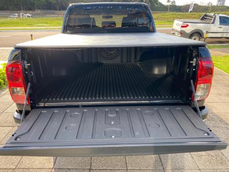 TOYOTA Hilux Caminhonete 2.8 16V SRV 4X4 DIESEL CABINE DUPLA AUTOMTICO, Foto 12