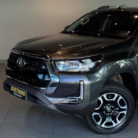 TOYOTA Hilux Caminhonete 2.7 16V 4P SRV FLEX CABINE DUPLA AUTOMTICO, Foto 2