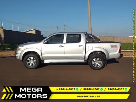 TOYOTA Hilux Caminhonete 3.0 16V 4P 4X4 SRV TURBO DIESEL CABINE DUPLA AUTOMTICO, Foto 4