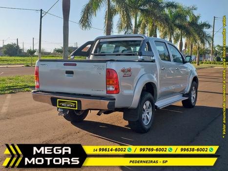 TOYOTA Hilux Caminhonete 3.0 16V 4P 4X4 SRV TURBO DIESEL CABINE DUPLA AUTOMTICO, Foto 7