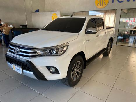 TOYOTA Hilux Caminhonete 2.8 16V SRX 4X4 DIESEL CABINE DUPLA AUTOMTICO, Foto 6