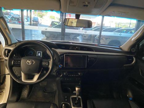 TOYOTA Hilux Caminhonete 2.8 16V SRX 4X4 DIESEL CABINE DUPLA AUTOMTICO, Foto 7