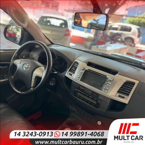 TOYOTA Hilux Caminhonete 3.0 4P 4X4 SRV TURBO DIESEL CABINE DUPLA AUTOMTICO, Foto 11
