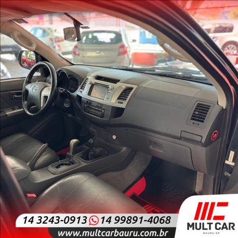 TOYOTA Hilux Caminhonete 3.0 4P 4X4 SRV TURBO DIESEL CABINE DUPLA AUTOMTICO, Foto 14